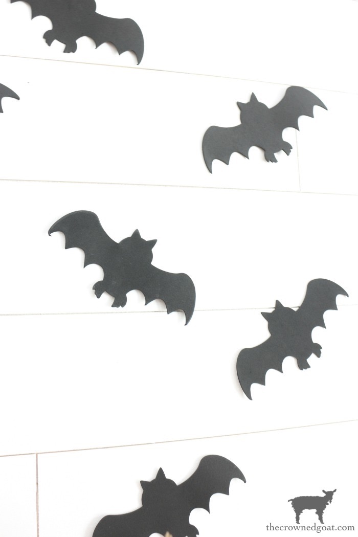 Easy Diy Halloween Decorations The Crowned Goat